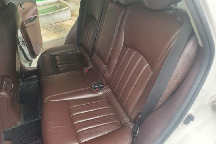 Used Infiniti EX 2013 EX25 Two-Wheel-Drive Elegant Edition Left Rear Seat