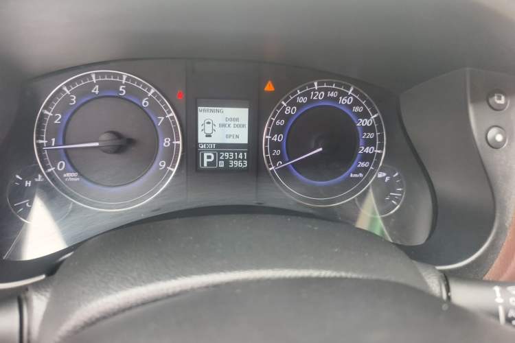 Used Infiniti EX 2013 EX25 Two-Wheel-Drive Elegant Edition Odometer Close Up