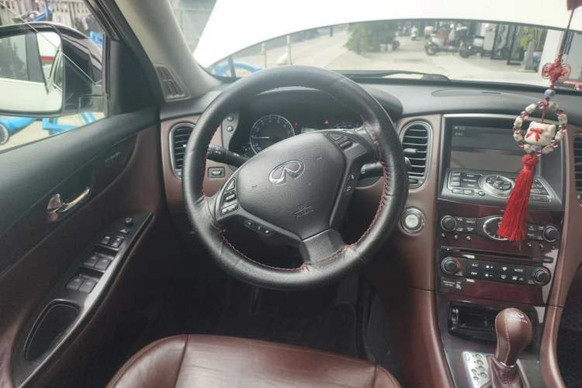 Used Infiniti EX 2013 EX25 Two-Wheel-Drive Elegant Edition Steering Wheel