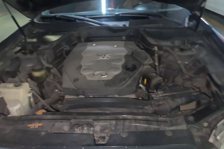 Used Infiniti FX 2007 FX35 Supreme Edition Engine Bay