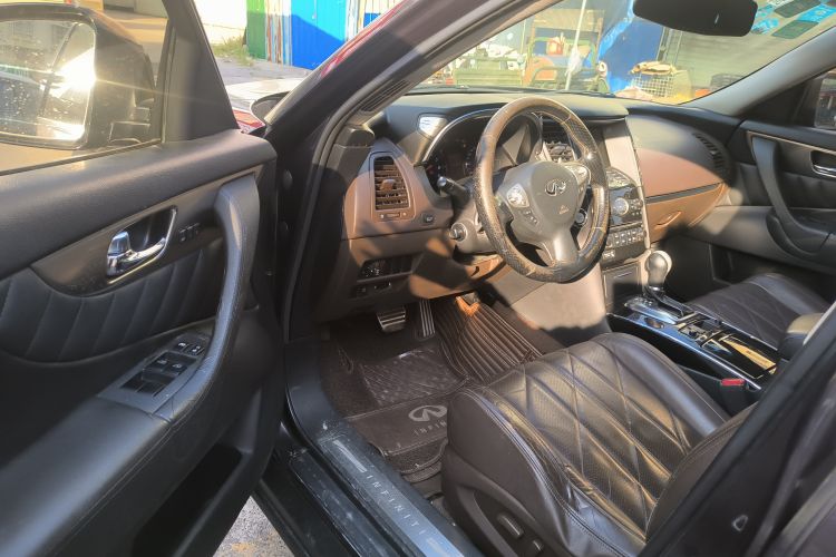 Used Infiniti FX 2009 FX35 Standard Edition Driver Seat