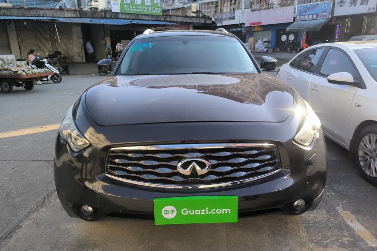 Used Infiniti FX 2009 FX35 Standard Edition Front