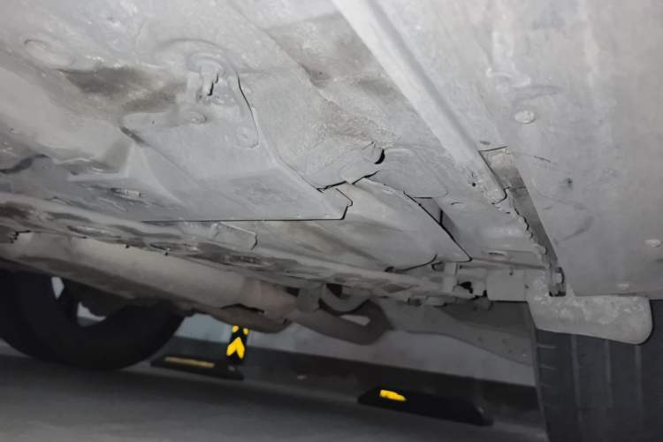 Used Infiniti FX 2009 FX35 Ultimate Edition Chassis Rear Left