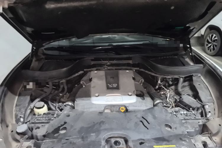 Used Infiniti FX 2009 FX35 Ultimate Edition Engine Bay
