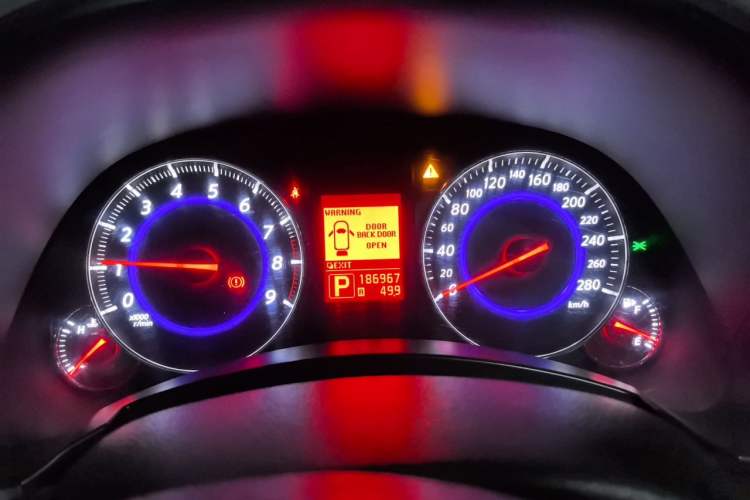 Used Infiniti FX 2009 FX35 Ultimate Edition Instrument Cluster