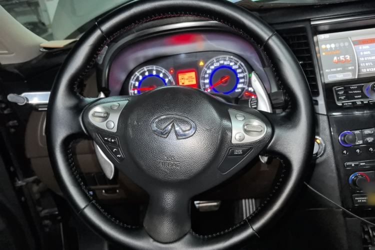 Used Infiniti FX 2009 FX35 Ultimate Edition Steering Wheel