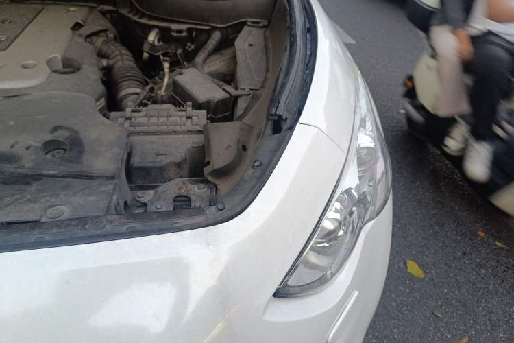 Used Infiniti FX 2009 FX35 Ultimate Edition Engine Bay Left