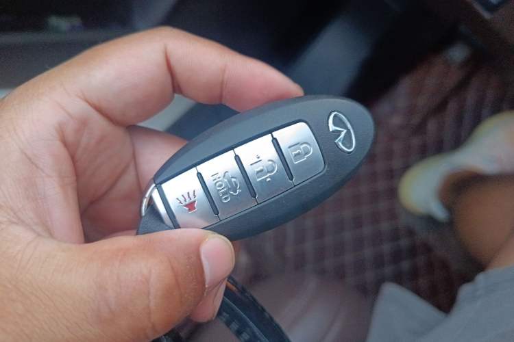 Used Infiniti FX 2009 FX35 Ultimate Edition Vehicle Key