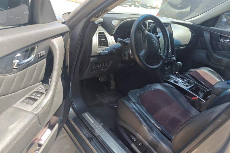 Used Infiniti FX 2009 FX35 Ultimate Edition Driver Seat
