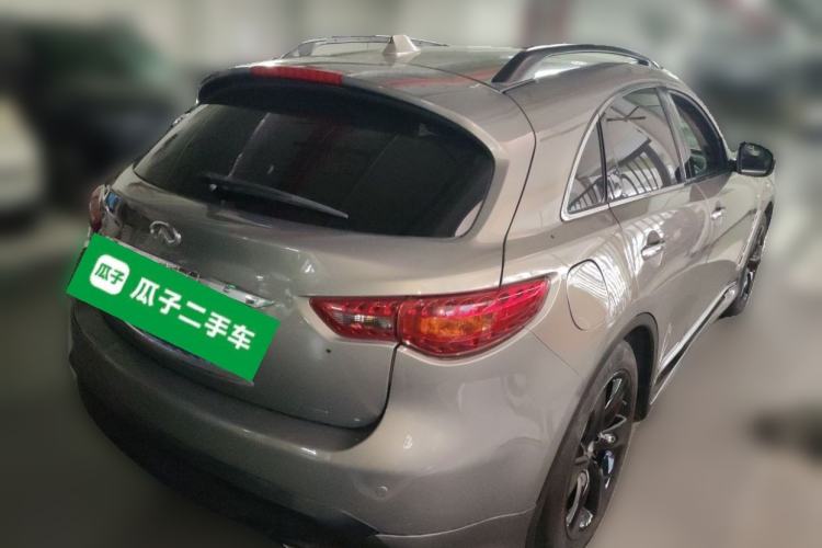 Used Infiniti FX 2009 FX35 Ultimate Edition Rear Right 45 Deg