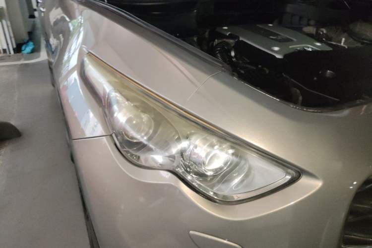 Used Infiniti FX 2009 FX35 Ultimate Edition Right Front Headlight