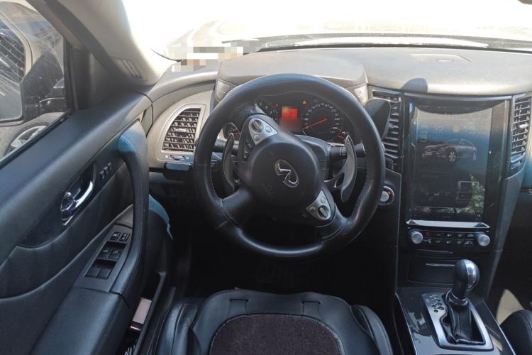Used Infiniti FX 2009 FX35 Ultimate Edition Steering Wheel