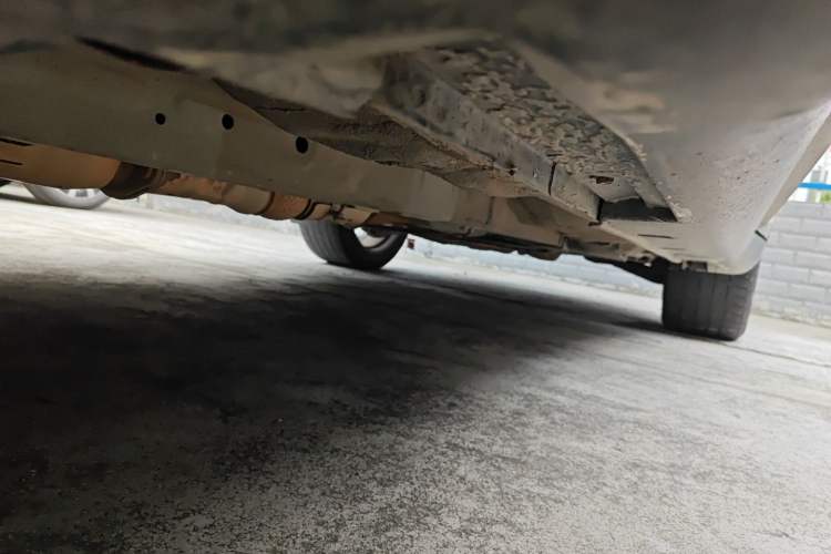 Used Infiniti FX 2010 FX35 Ultimate Edition Chassis Front Left