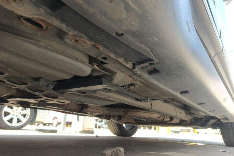 Used Infiniti FX 2010 FX35 Standard Edition Chassis Rear Right