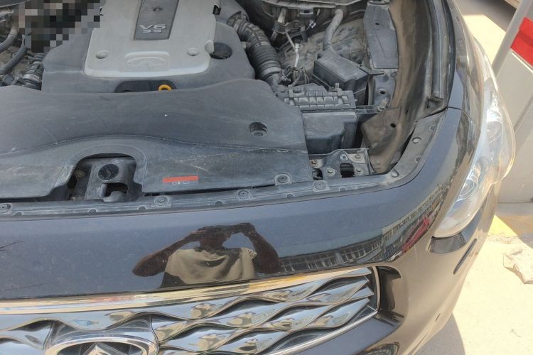 Used Infiniti FX 2010 FX35 Standard Edition Engine Bay Left