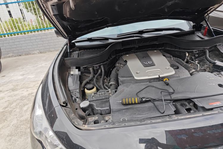 Used Infiniti FX 2010 FX35 Ultimate Edition Engine Bay Right