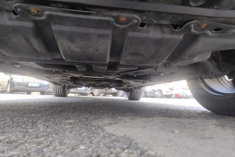 Used Infiniti FX 2010 FX35 Ultimate Edition Chassis Front