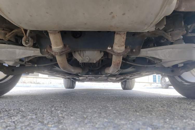 Used Infiniti FX 2010 FX35 Ultimate Edition Chassis Rear