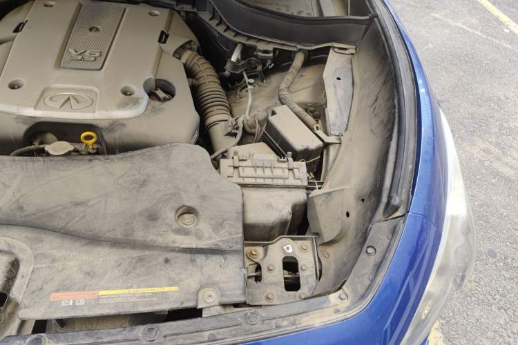 Used Infiniti FX 2010 FX35 Ultimate Edition Engine Bay Left