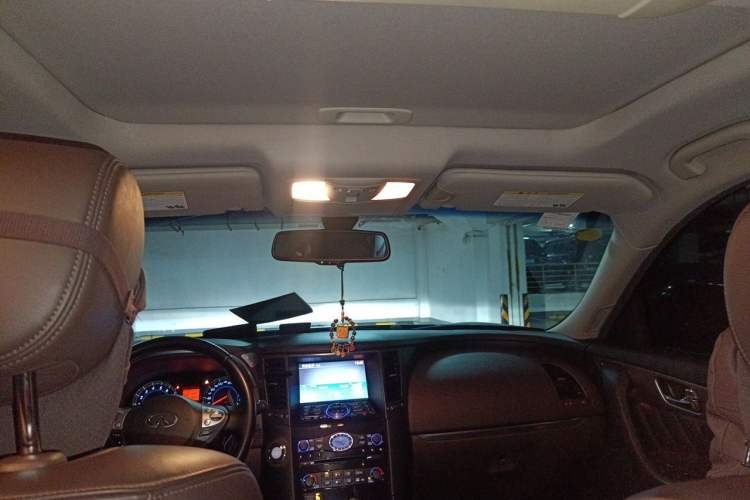 Used Infiniti FX 2010 FX35 Ultimate Edition Headliner