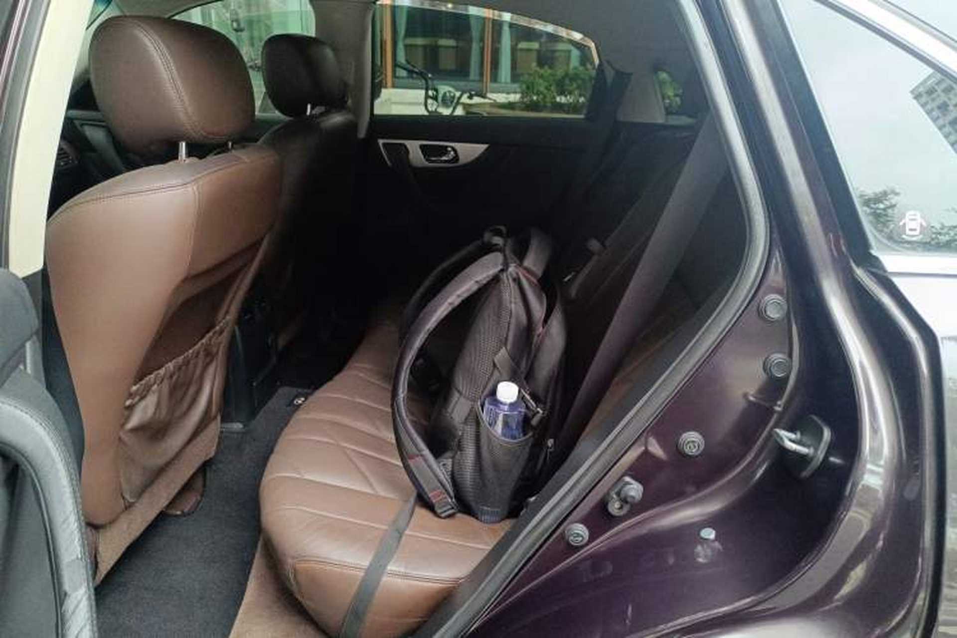 Used Infiniti FX 2010 FX35 Standard Edition Left Rear Seat