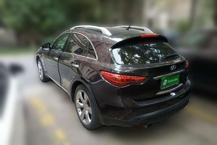 Used Infiniti FX 2010 FX35 Ultimate Edition Rear Left 45 Deg
