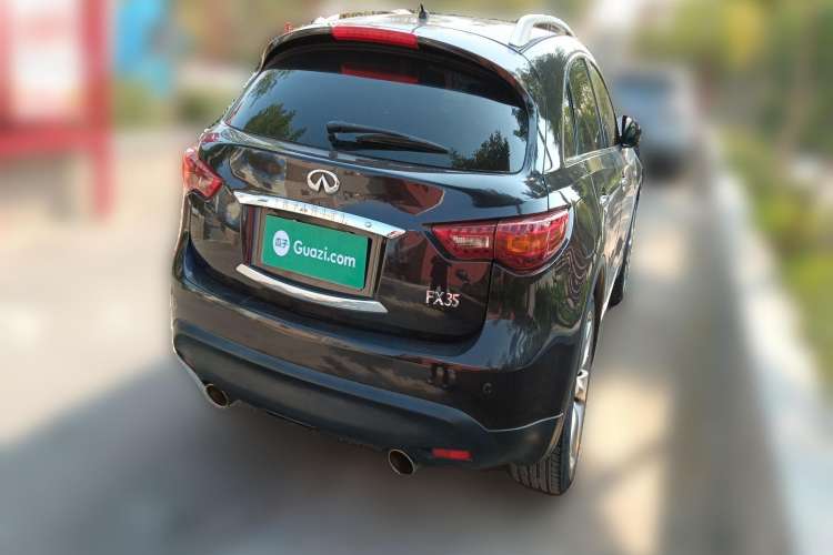 Used Infiniti FX 2010 FX35 Ultimate Edition Rear Right 45 Deg