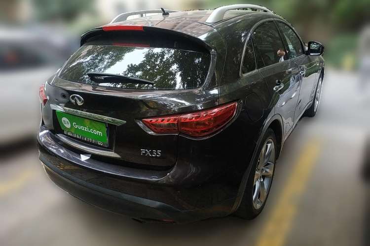 Used Infiniti FX 2010 FX35 Ultimate Edition Rear Right 45 Deg