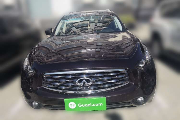 Used Infiniti FX 2010 FX35 Standard Edition Front