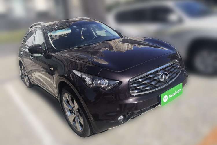 Used Infiniti FX 2010 FX35 Standard Edition Front Right 45 Deg