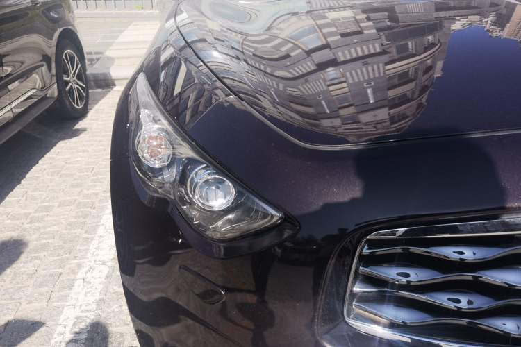Used Infiniti FX 2010 FX35 Standard Edition Right Front Headlight