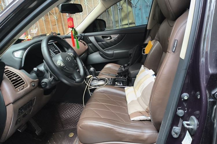 Used Infiniti FX 2010 FX35 Ultimate Edition Left Front Seat