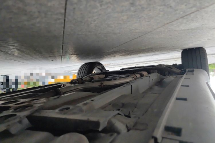 Used Infiniti FX 2010 FX35 Ultimate Edition Chassis Rear Left