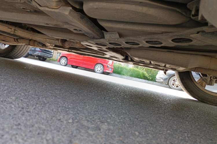 Used Infiniti FX 2010 FX35 Ultimate Edition Chassis Rear Left