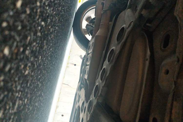 Used Infiniti FX 2010 FX35 Ultimate Edition Chassis Rear Right