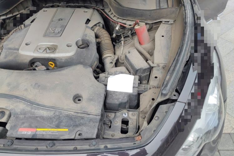 Used Infiniti FX 2010 FX35 Ultimate Edition Engine Bay Left