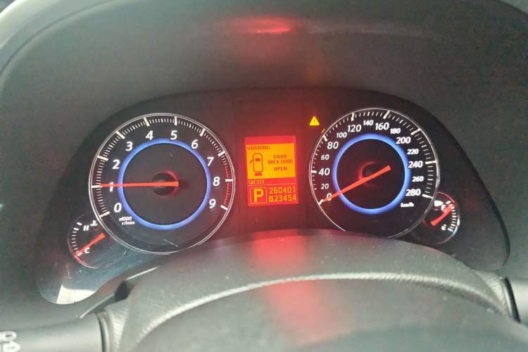 Used Infiniti FX 2010 FX35 Ultimate Edition Instrument Cluster