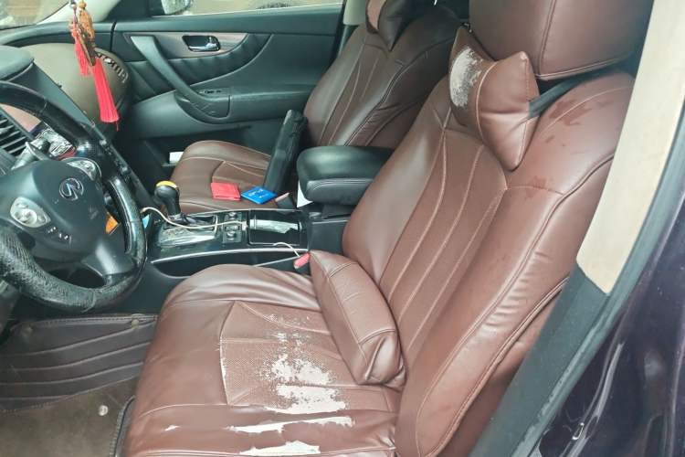Used Infiniti FX 2010 FX35 Ultimate Edition Left Front Seat