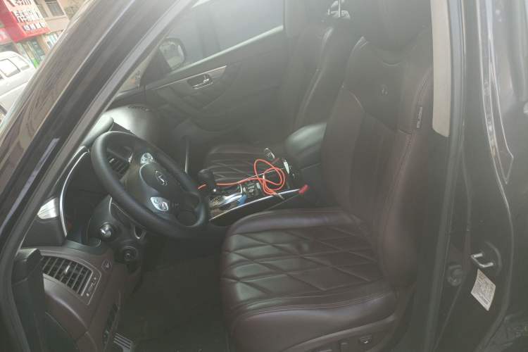 Used Infiniti FX 2010 FX35 Standard Edition Left Front Seat