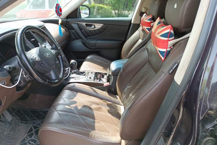 Used Infiniti FX 2010 FX35 Ultimate Edition Left Front Seat