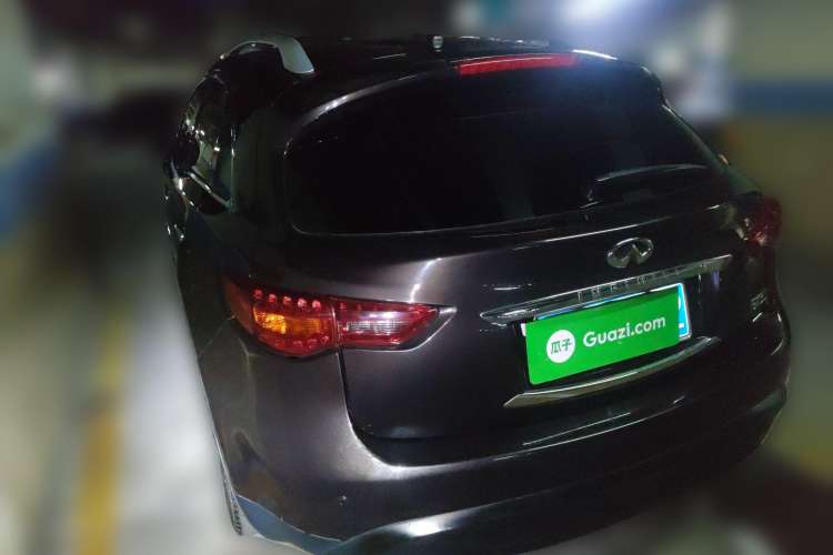 Used Infiniti FX 2010 FX35 Ultimate Edition Rear Left 45 Deg