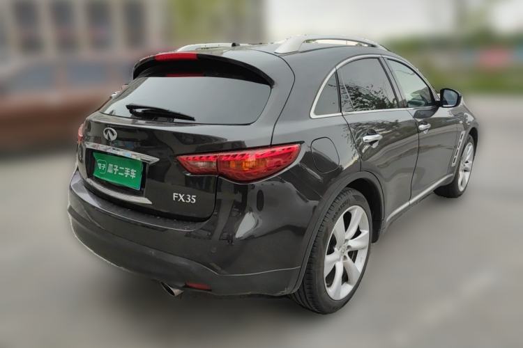 Used Infiniti FX 2010 FX35 Ultimate Edition Rear Right 45 Deg