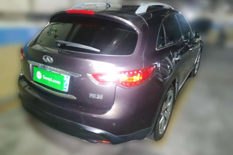 Used Infiniti FX 2010 FX35 Ultimate Edition Rear Right 45 Deg