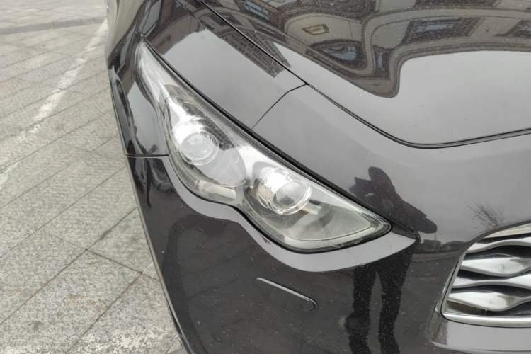 Used Infiniti FX 2010 FX35 Ultimate Edition Right Front Headlight