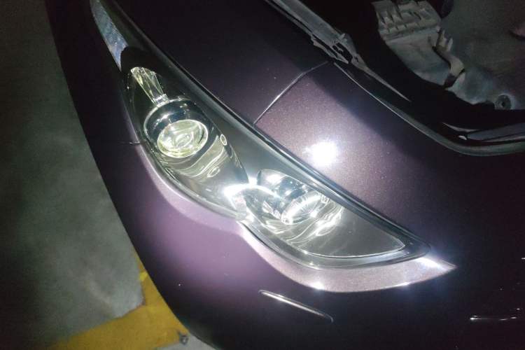 Used Infiniti FX 2010 FX35 Ultimate Edition Right Front Headlight