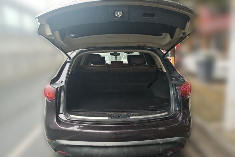 Used Infiniti FX 2010 FX35 Ultimate Edition Trunk
