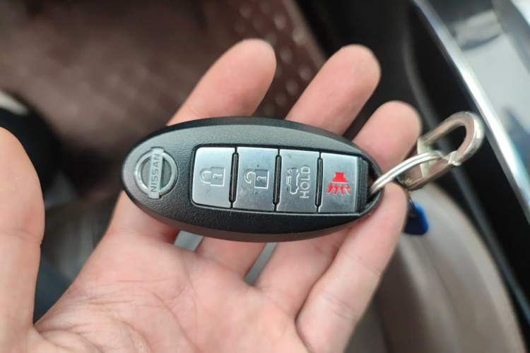 Used Infiniti FX 2010 FX35 Ultimate Edition Vehicle Key
