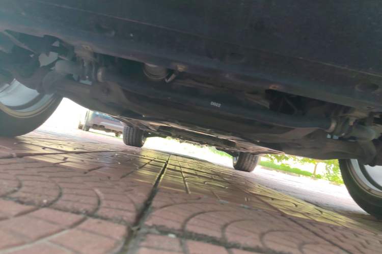 Used Infiniti FX 2010 FX35 Standard Edition Chassis Front