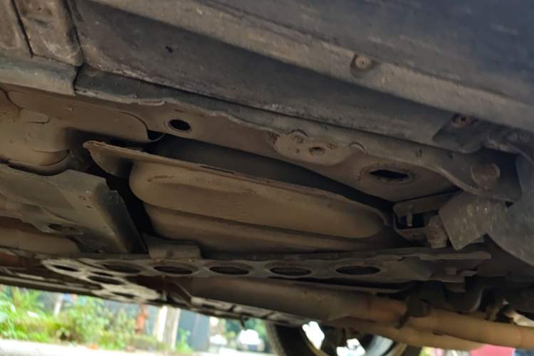 Used Infiniti FX 2010 FX35 Standard Edition Chassis Rear Left
