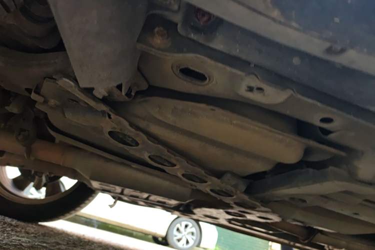 Used Infiniti FX 2010 FX35 Standard Edition Chassis Rear Right
